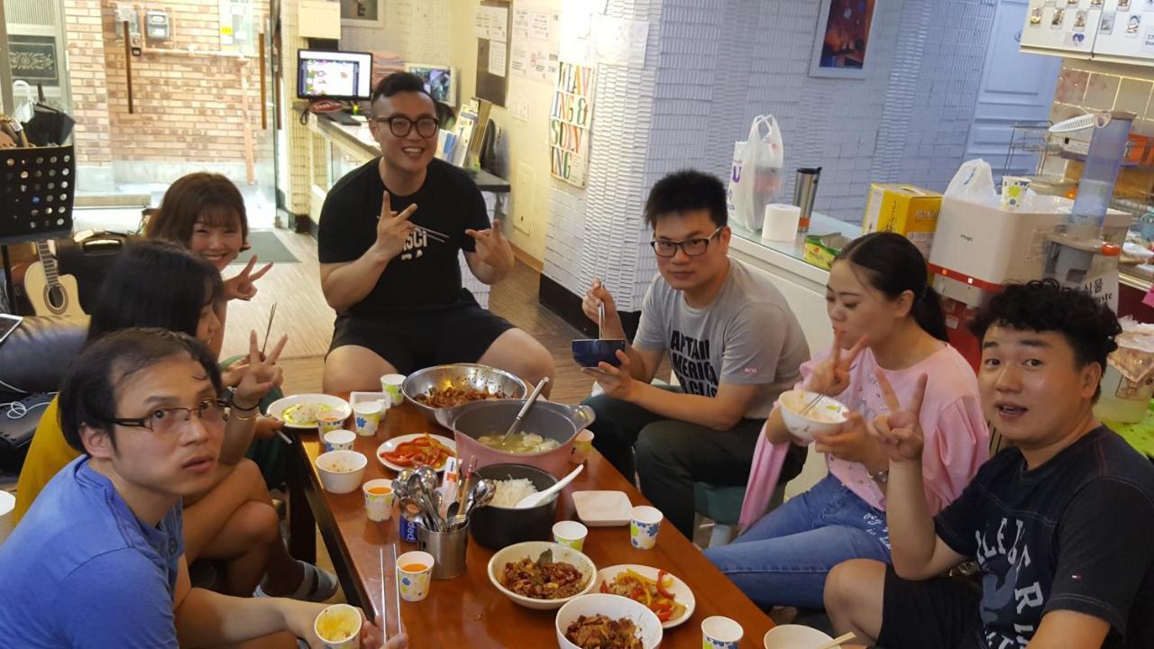 Yakorea Hostel Dongdaemun Сеул Екстериор снимка